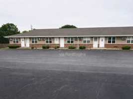 featured image of 1103 Carrie Ln #5