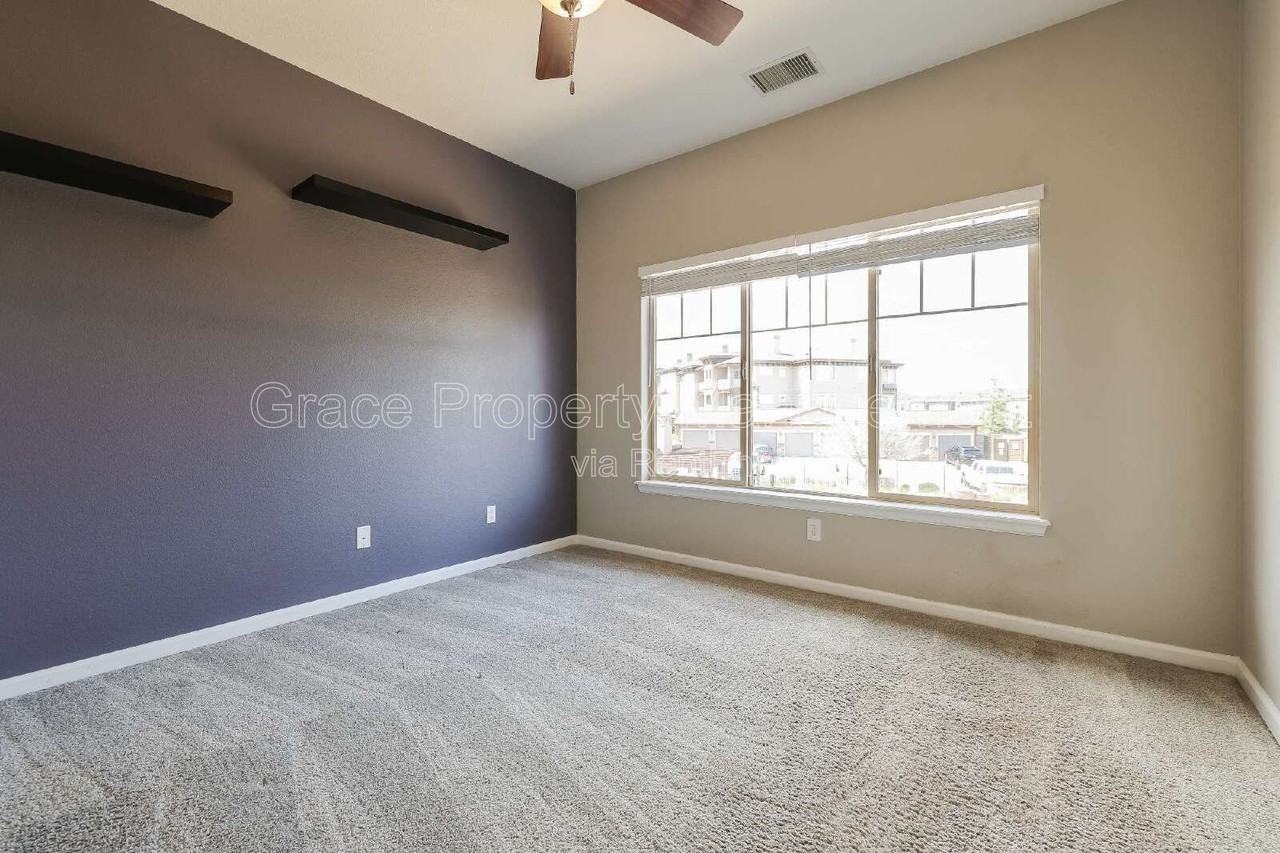 9370 Las Ramblas Ct #M - Photo 6 of 19