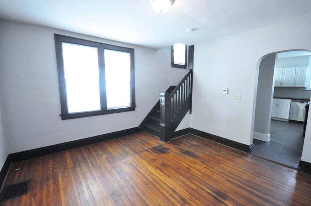 388 Hanford St - Photo 3 of 14