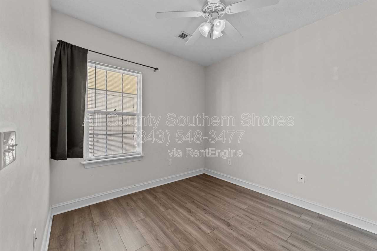 119 Fountain Pointe Ln #303 - Photo 5 of 26