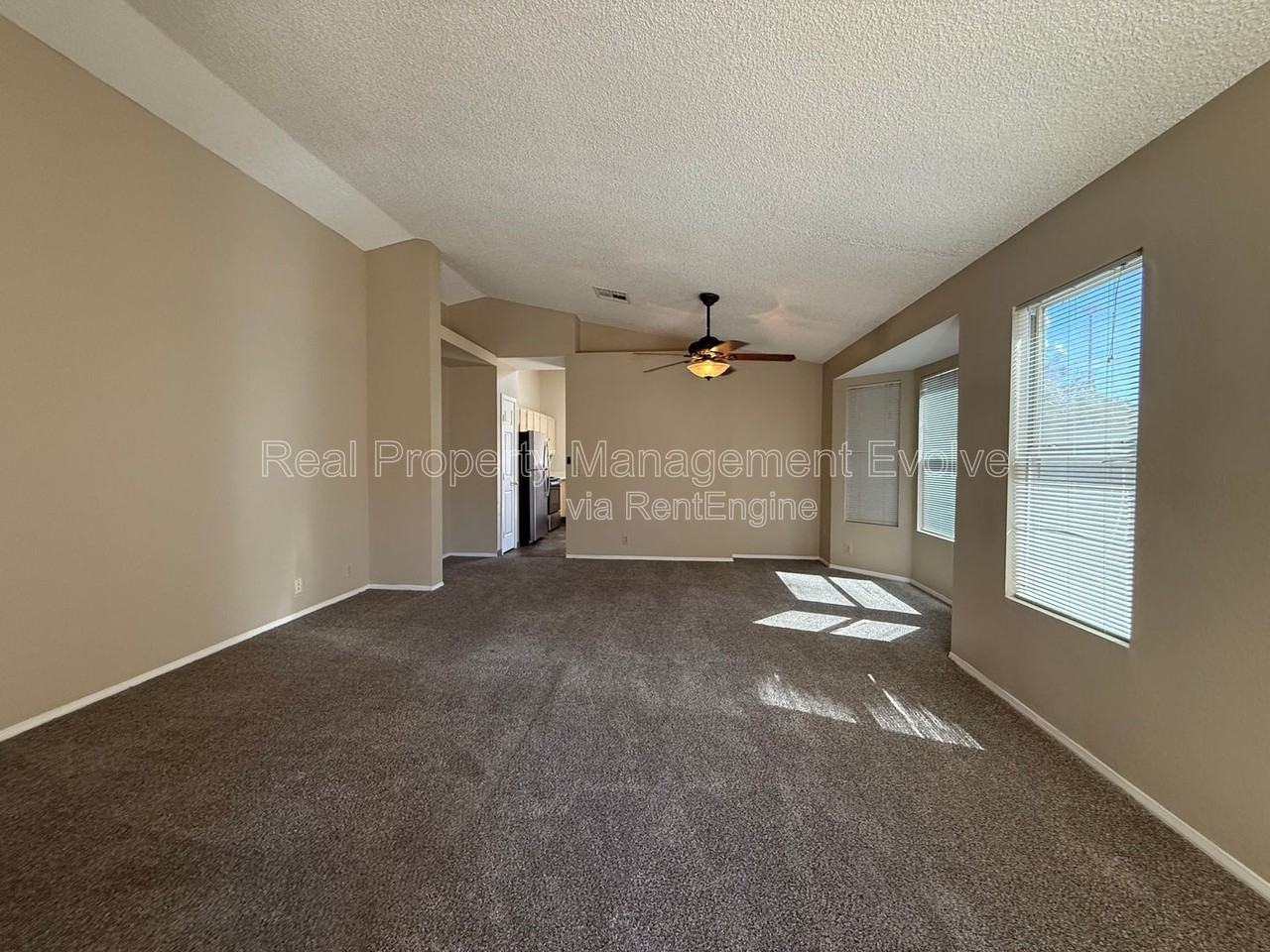 3936 W Chama Dr - Photo 3 of 23