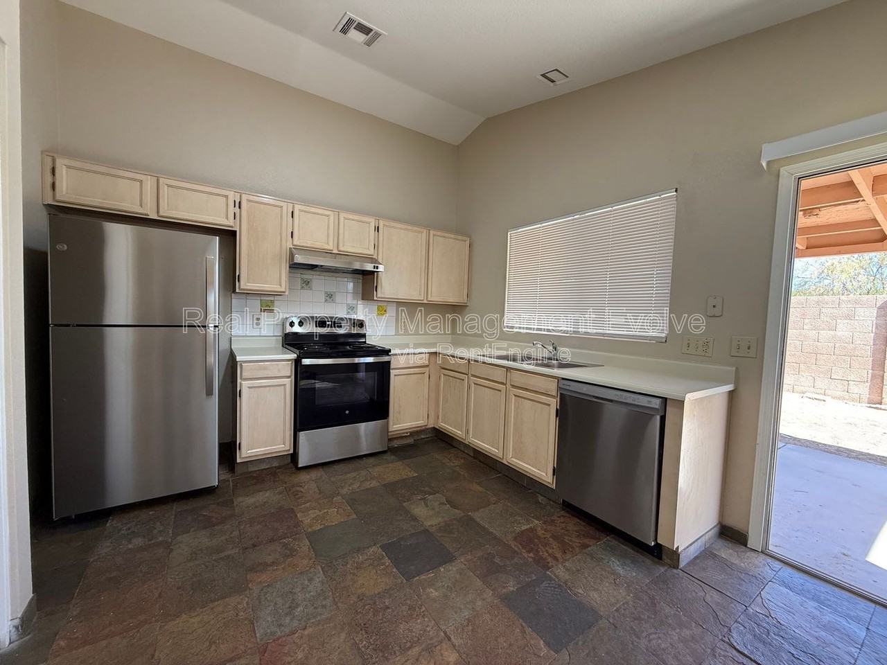 3936 W Chama Dr - Photo 6 of 23