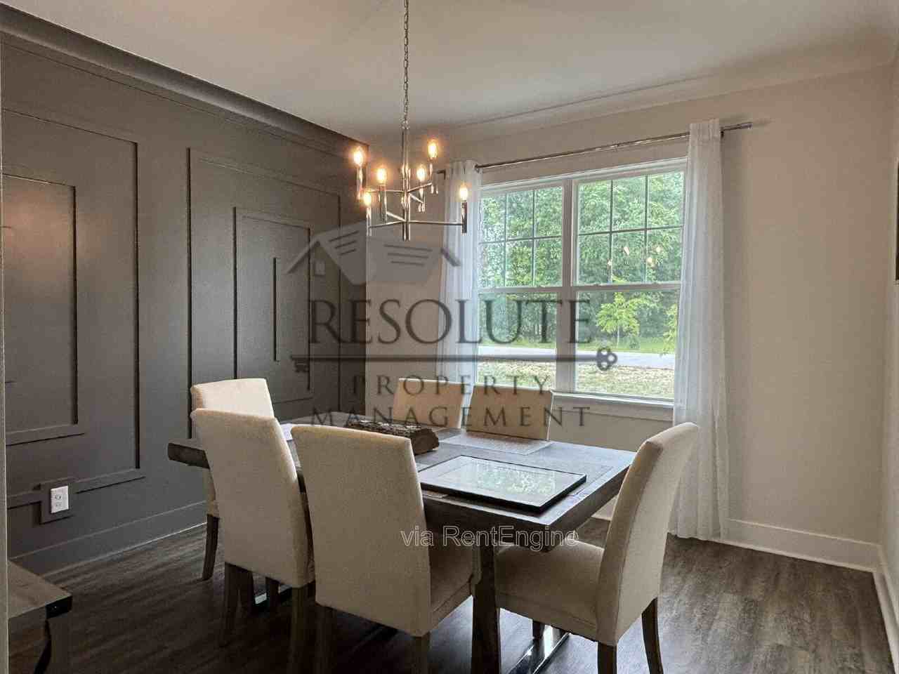60 Satinwing Ct - Photo 4 of 15
