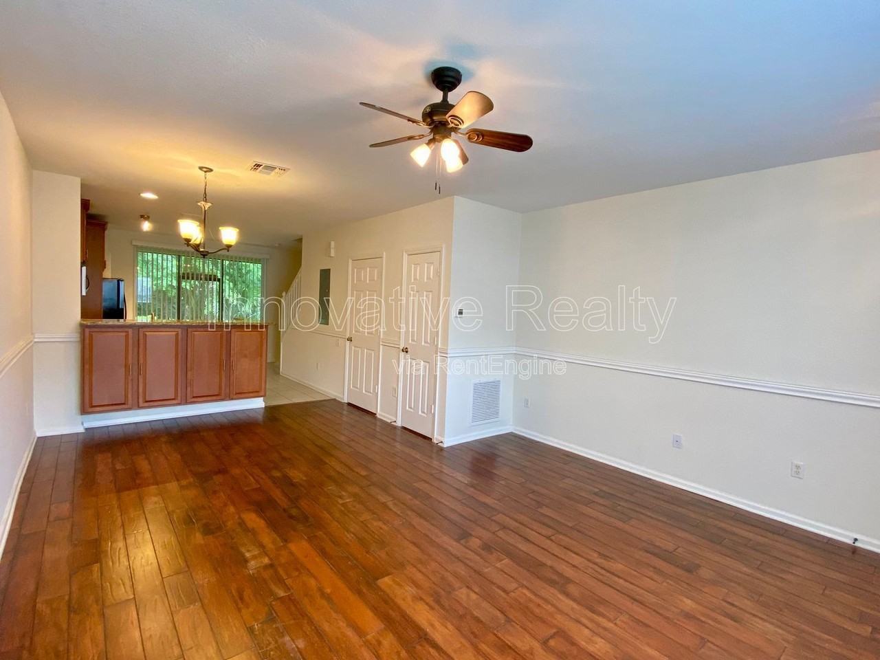 720 Shropshire Loop - Photo 3 of 21