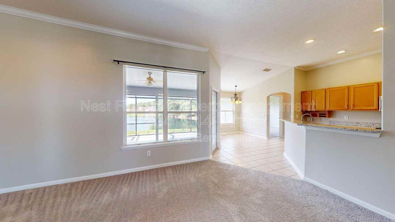 5731 Rainbow Lake Dr N - Photo 7 of 29