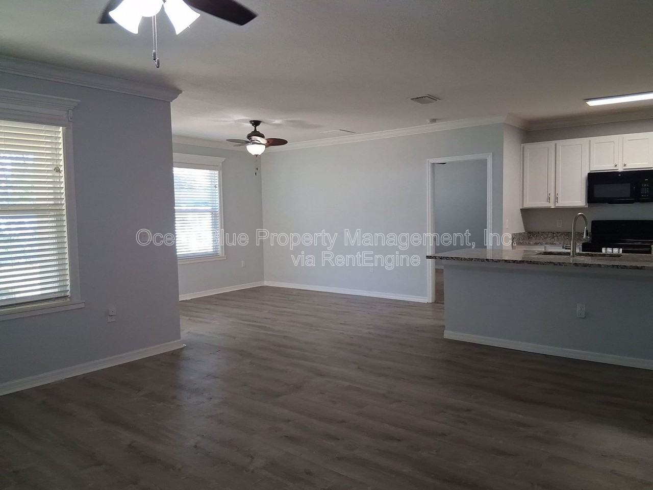 4247 Bramblewood Loop - Photo 4 of 15