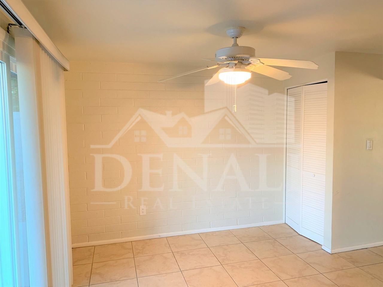 3510 E Ludlow Dr - Photo 3 of 13
