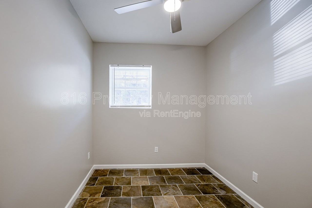 8718 Winner Rd - Photo 5 of 12