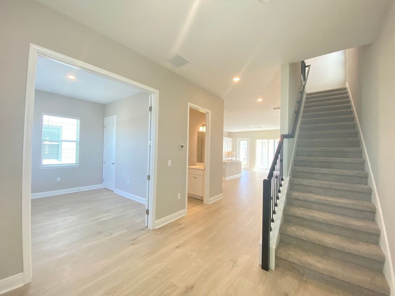 16751 Hamlin Vista Aly - Photo 3 of 42