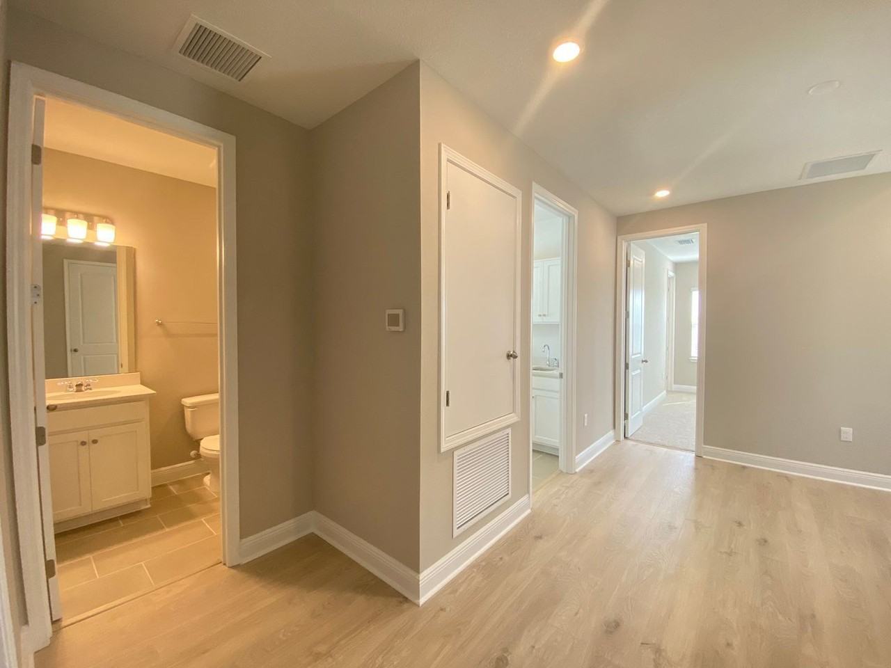 16751 Hamlin Vista Aly - Photo 6 of 42