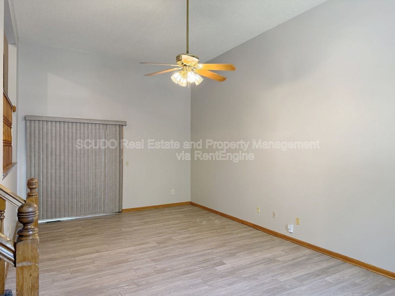 2109 Se 2nd Ter - Photo 3 of 12