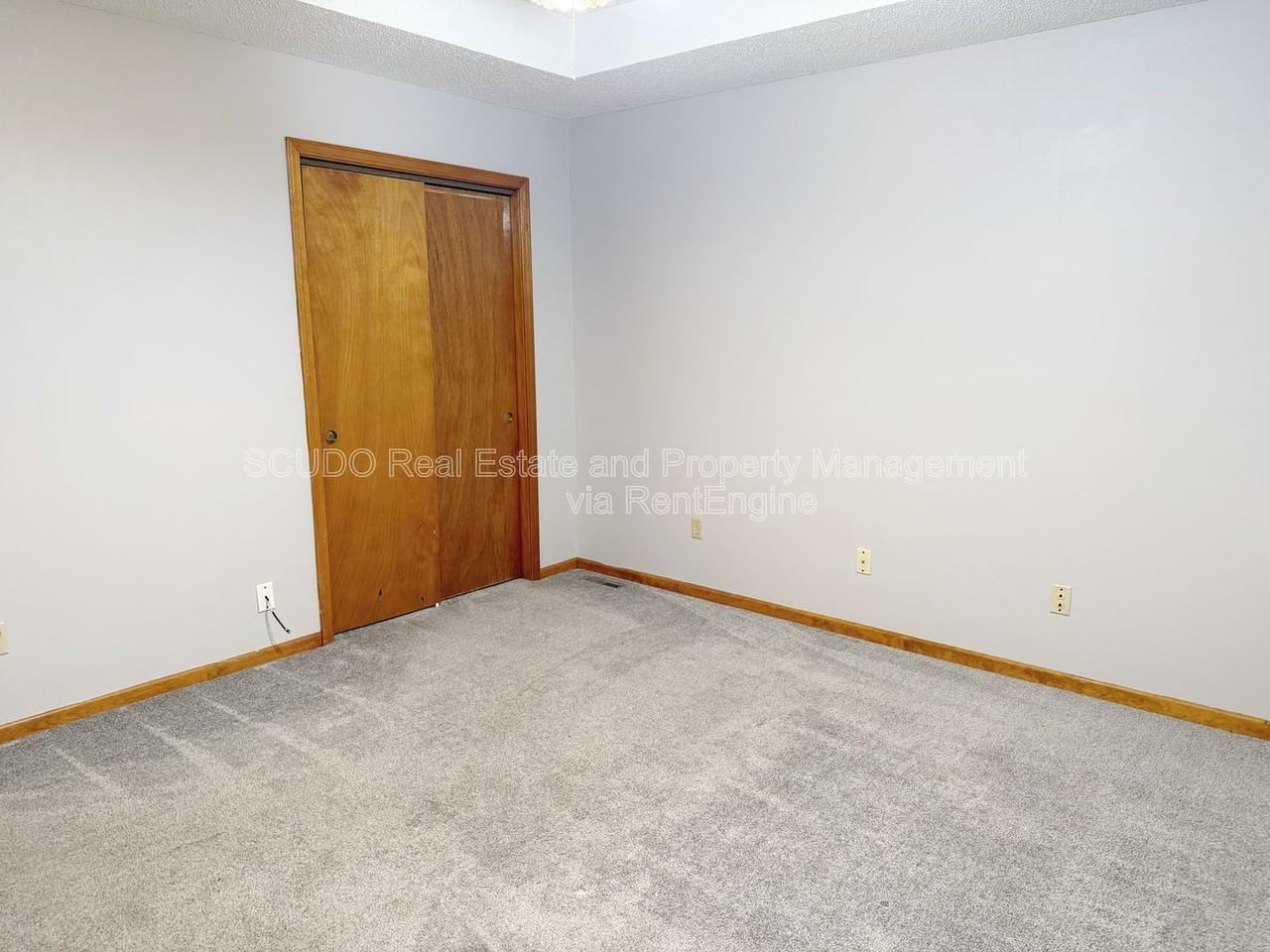 2109 Se 2nd Ter - Photo 6 of 12