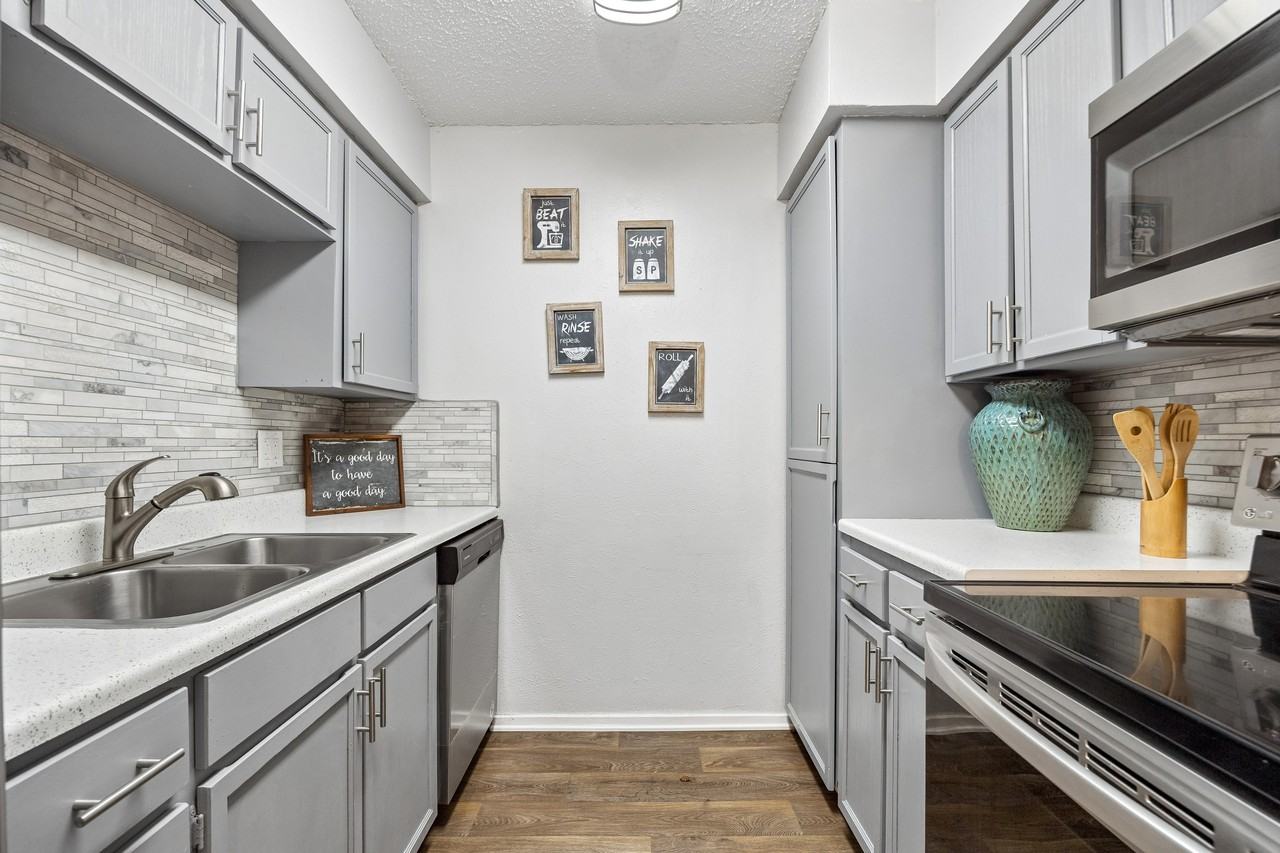 Marabella Apartments - Photo 7 of 16