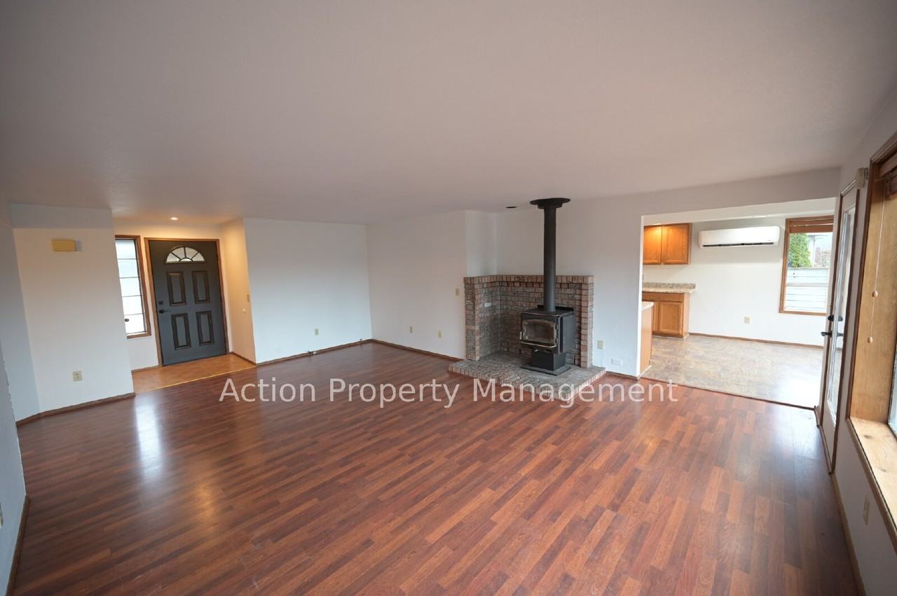 40 Brittany Ln - Photo 4 of 28