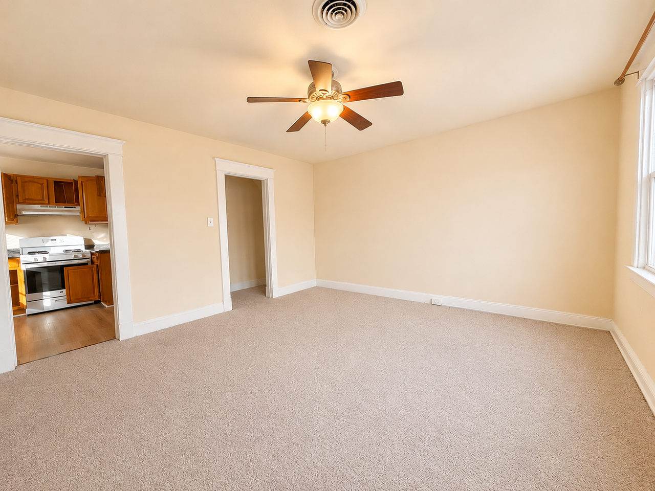 6512 Cleveland Ave - Photo 4 of 10