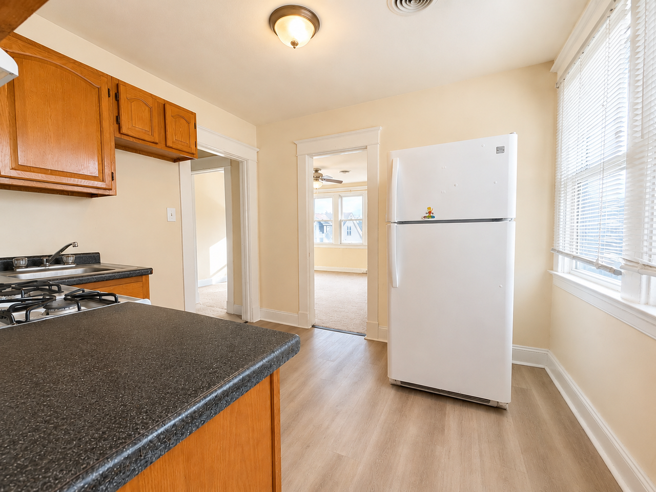 6512 Cleveland Ave - Photo 7 of 10