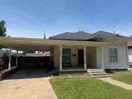 featured image of 640 N Louisa Ave