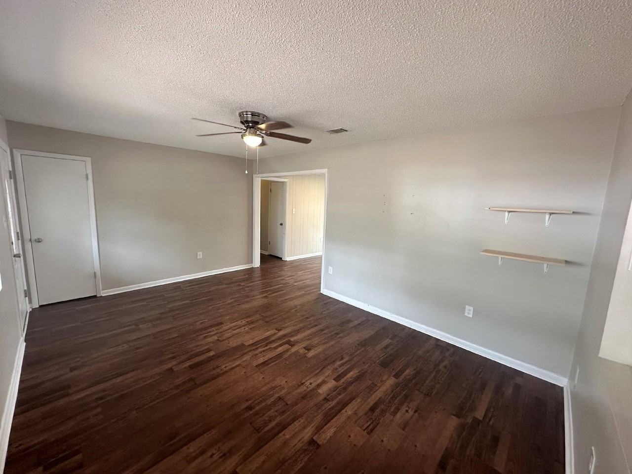 644 Caines Rd - Photo 5 of 11
