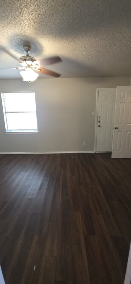 6719 Loma Vista Dr - Photo 5 of 27