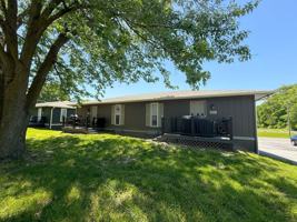 featured image of 211 West Blvd N