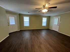 5702 Grinnell St - Photo 1 of 1