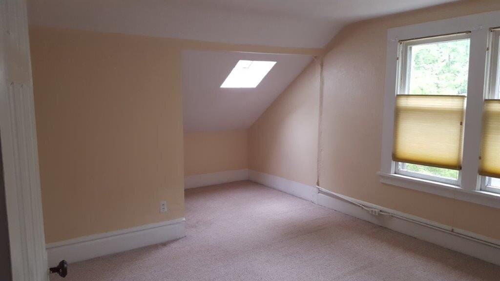 2156 Harris St - Photo 6 of 10