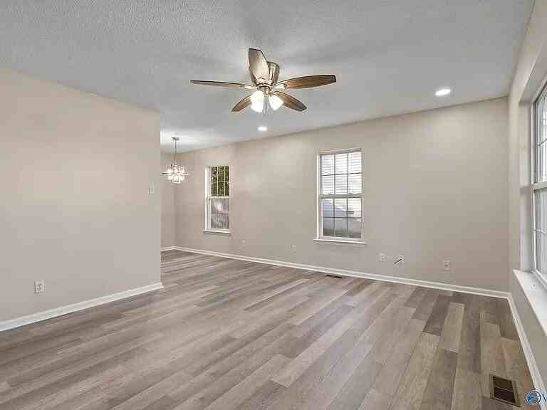 3103 Sonya Dr Nw - Photo 7 of 26