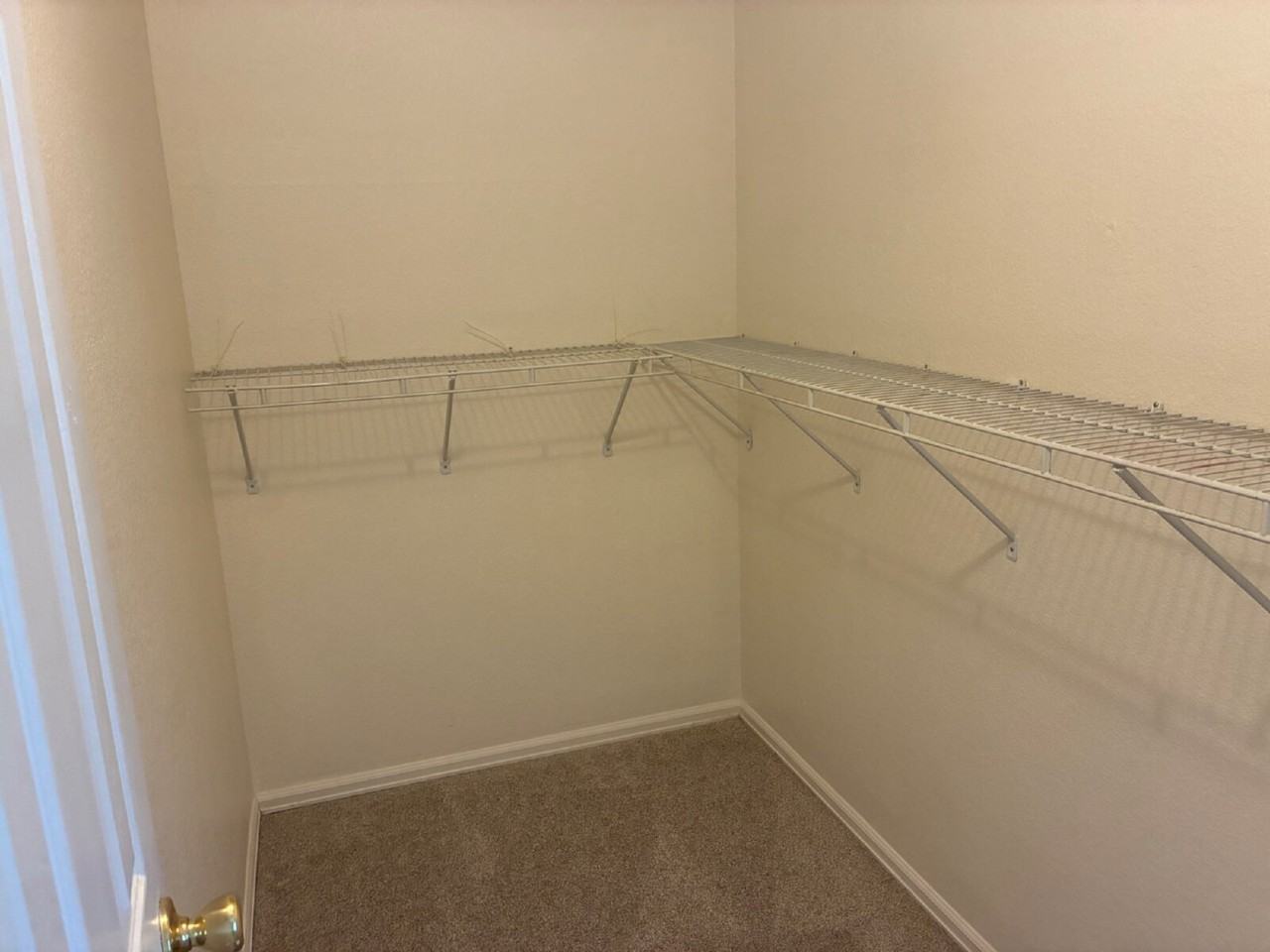 1225 S Zeno Cir - Photo 6 of 15