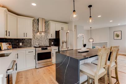 602 Glencoe Rd - Photo 5 of 27
