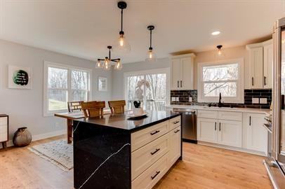 602 Glencoe Rd - Photo 7 of 27