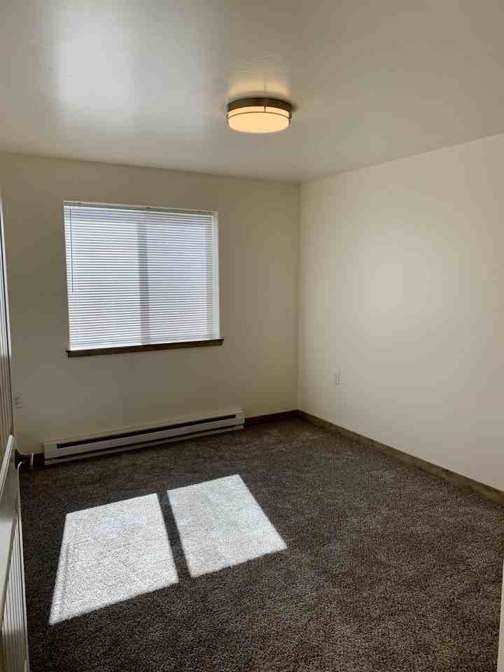 821 Gibbon St #1 - Photo 6 of 14