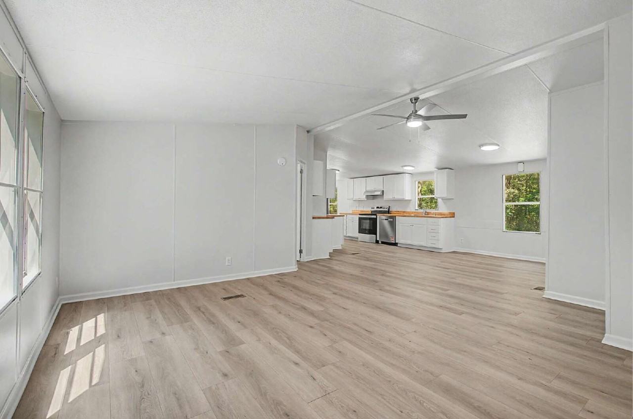1083 Lily Pad Ln - Photo 6 of 29