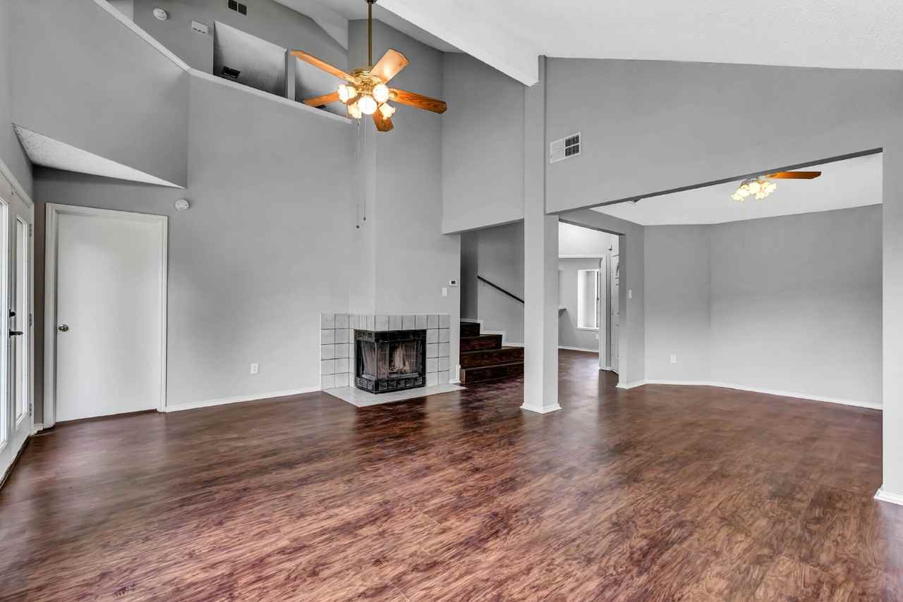 10240 Hillhouse Ln - Photo 7 of 28