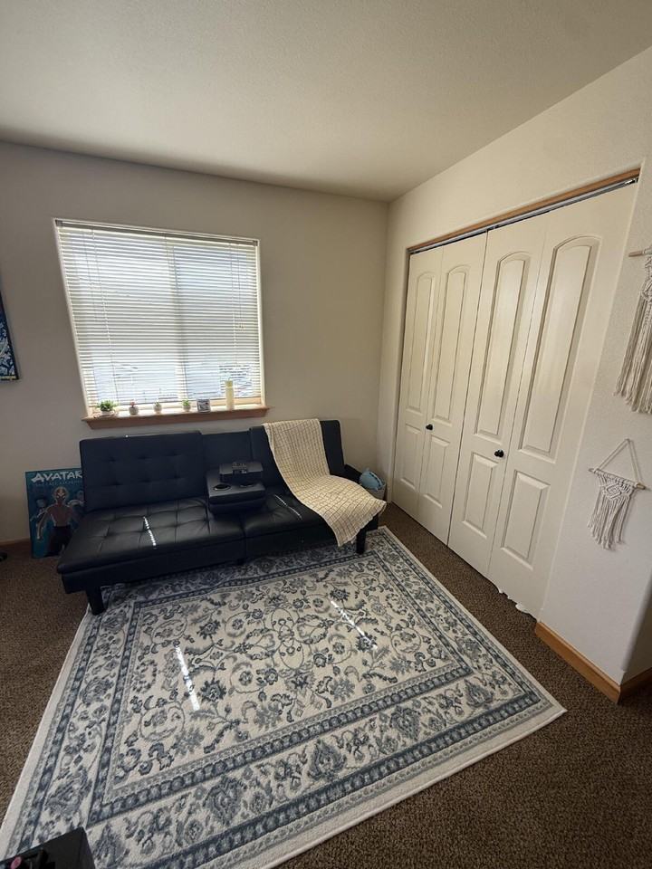 Adeline Dr - Photo 3 of 23