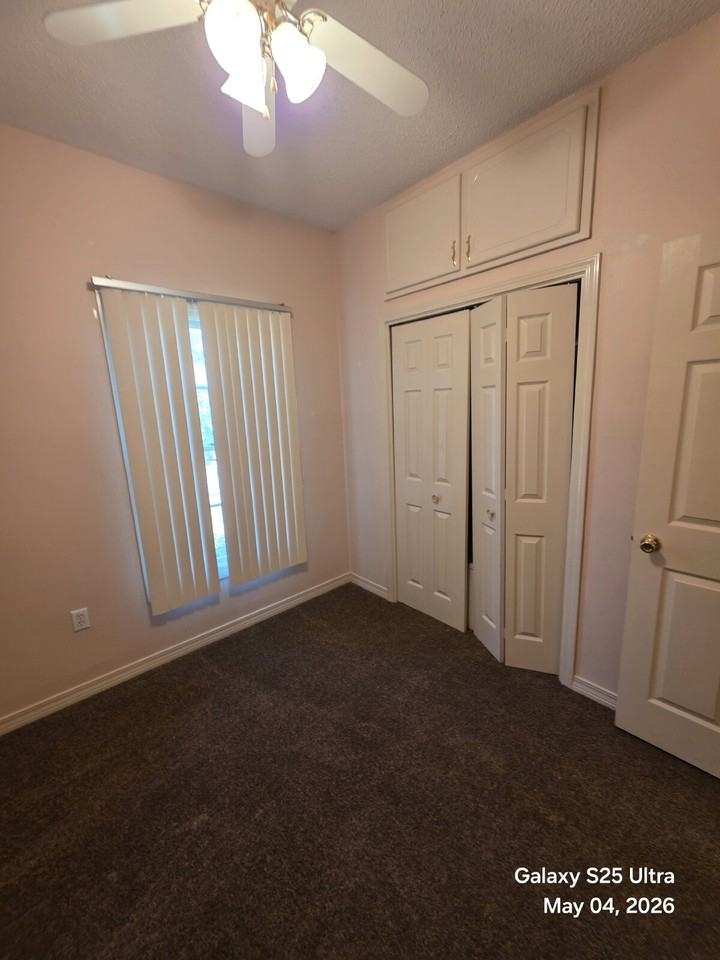 4608 Scarlet Dr E - Photo 3 of 13