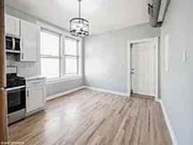 2641 W Augusta Blvd #2R - Photo 1 of 1