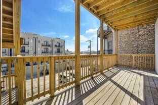 3129 W Augusta Blvd - Photo 1 of 1