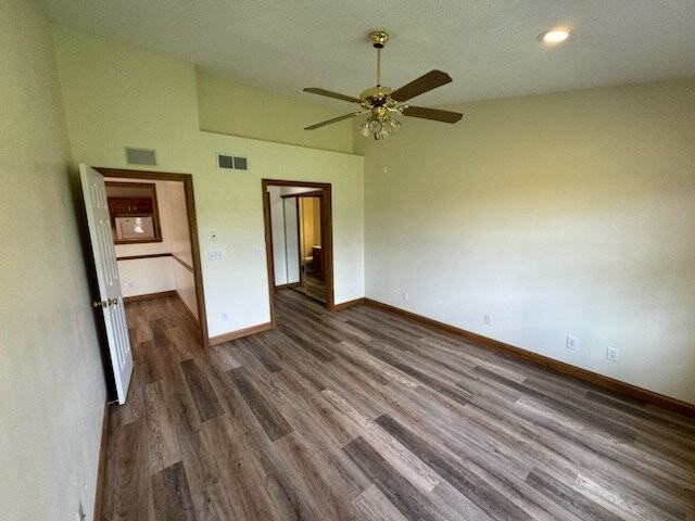 1001 Laurel Tree Ct - Photo 4 of 19