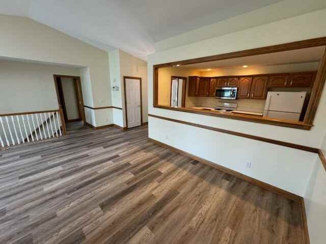 1001 Laurel Tree Ct - Photo 5 of 19