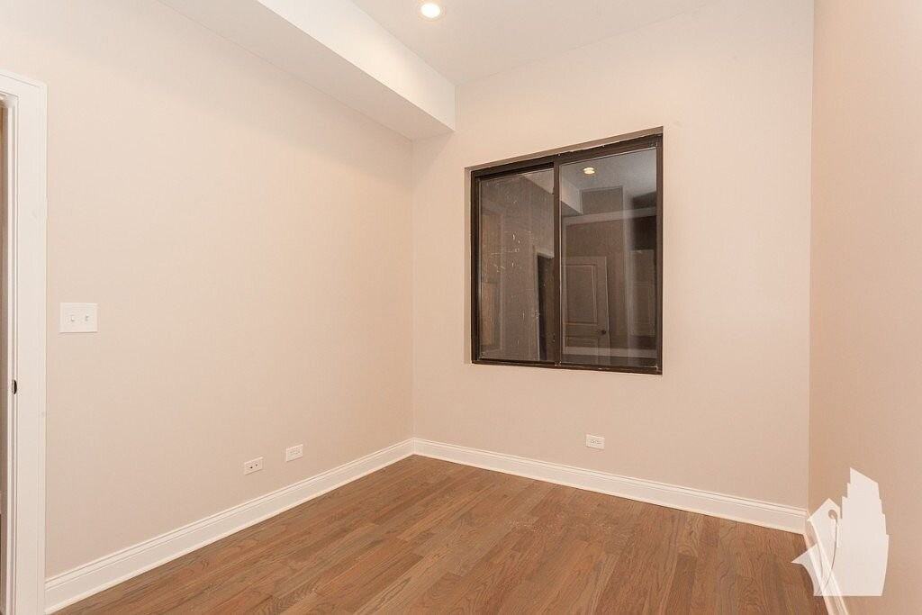 1947 W Chicago Ave #2F - Photo 7 of 9