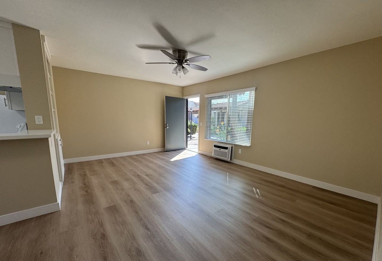 Portofino Apartments - Photo 5 of 12