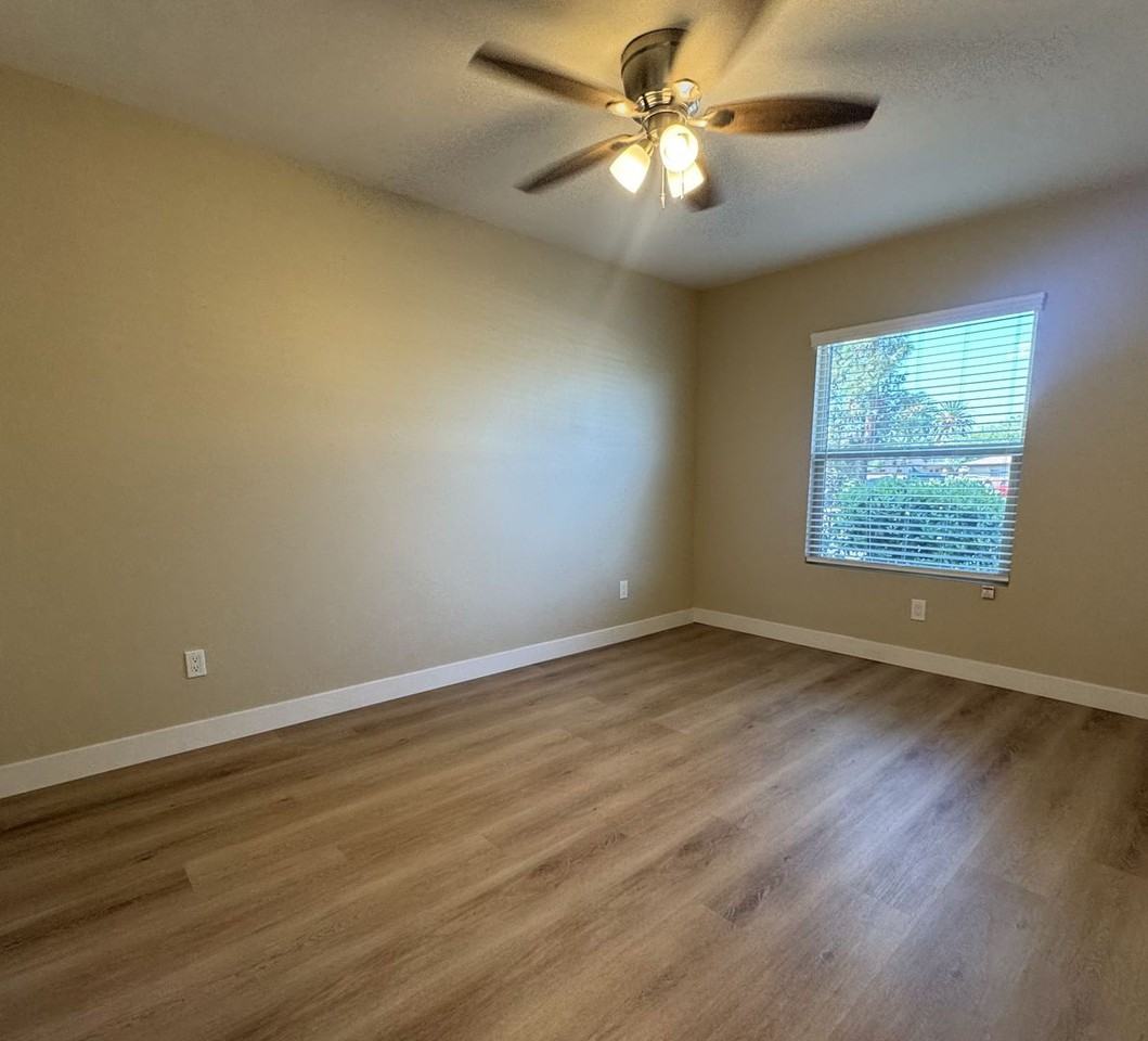 Portofino Apartments - Photo 7 of 12