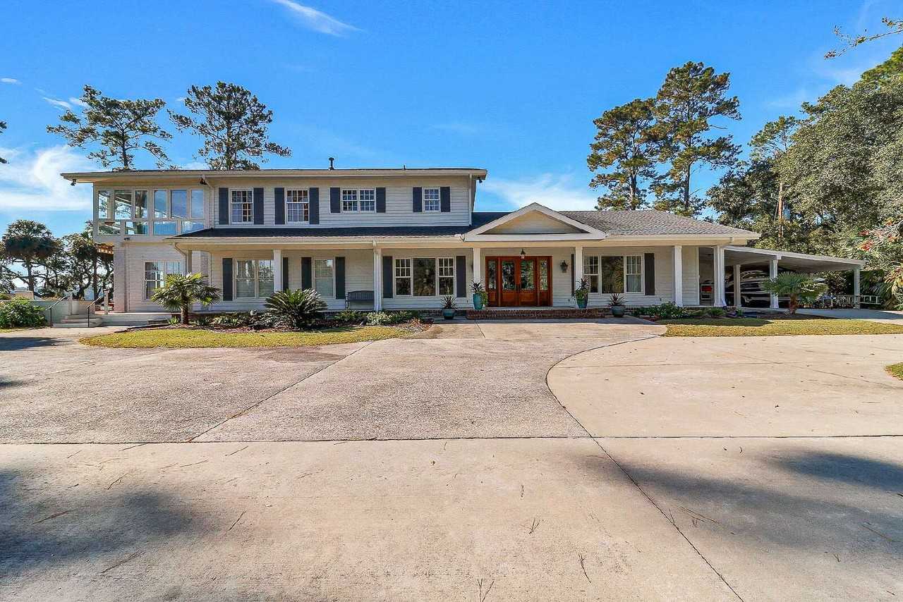35 Linden Plantation Dr E - Photo 2 of 50
