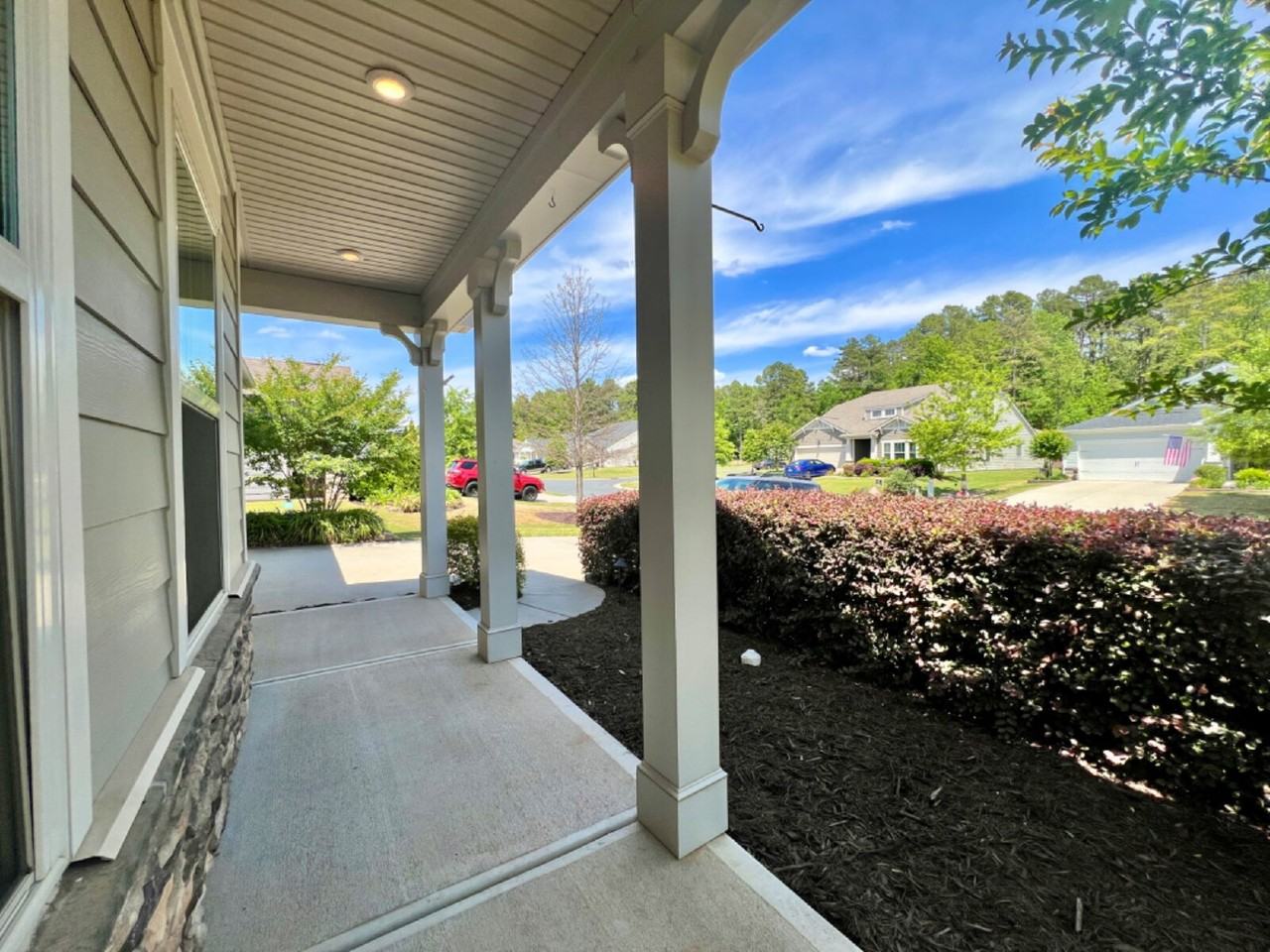 2108 Poplar Ridge Dr - Photo 5 of 36