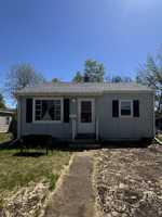 featured image of 1346 Kenwood Ave
