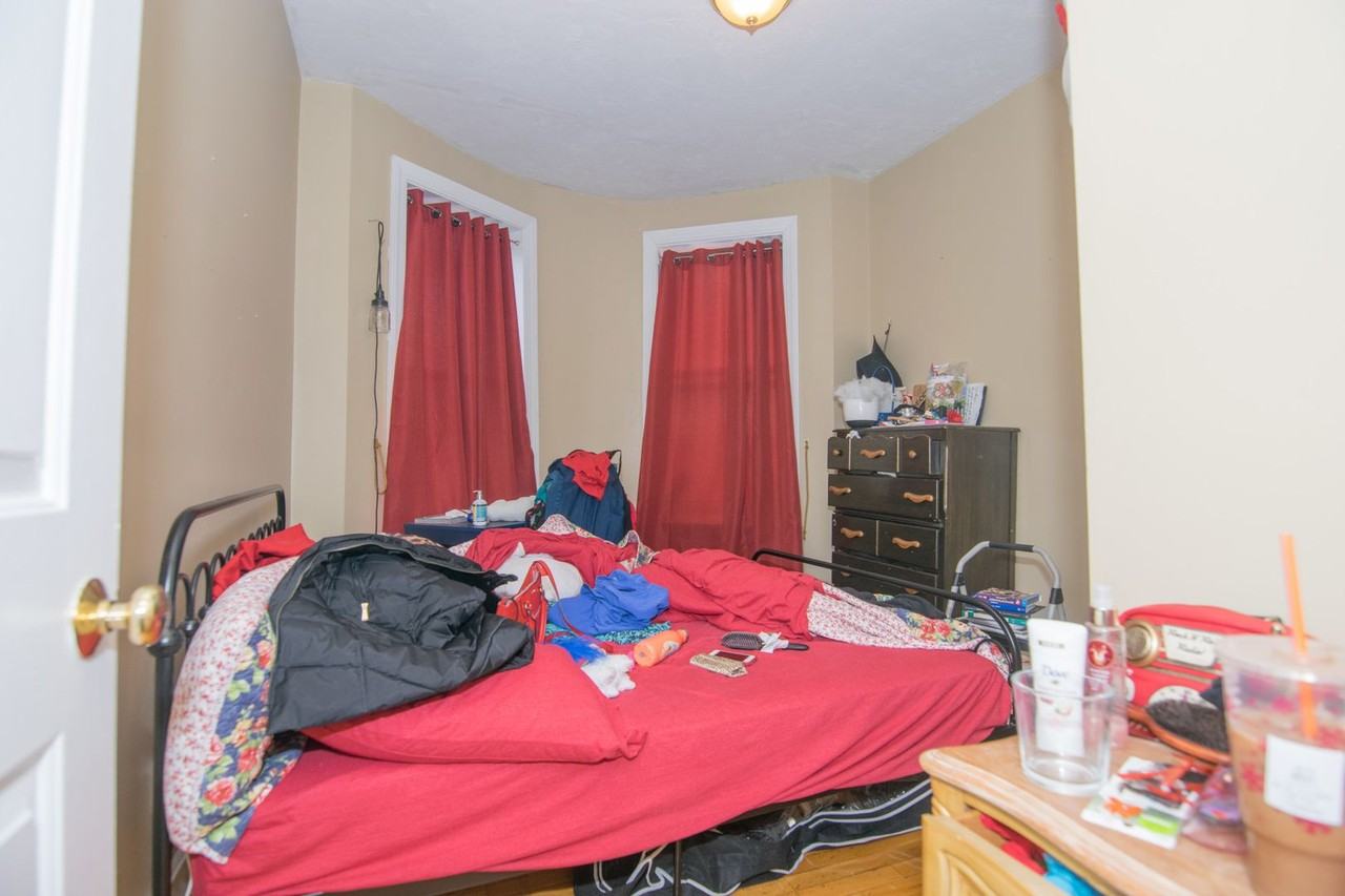 17 Highgate St - Photo 4 of 16