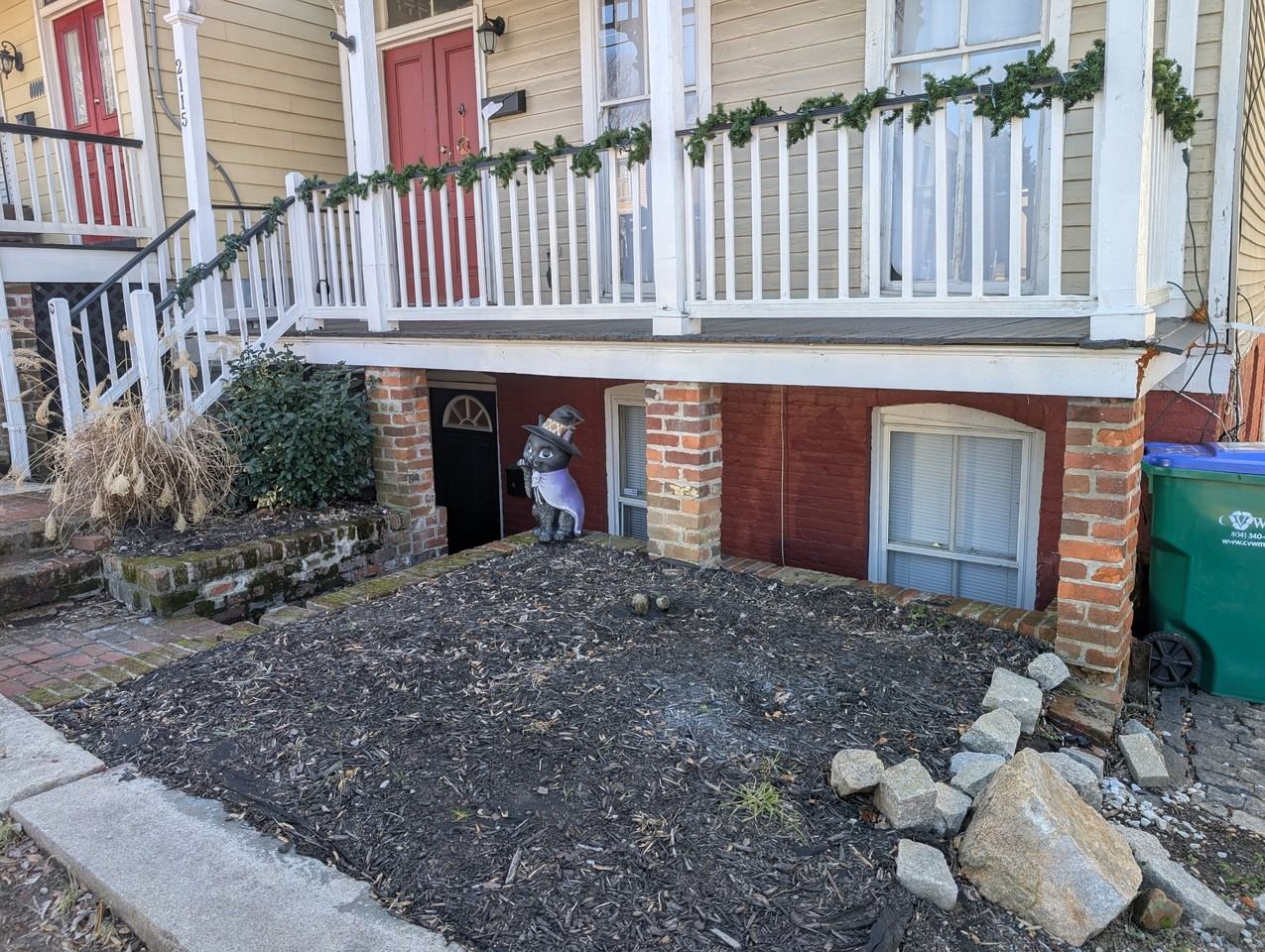 2115 E Marshall St - Photo 2 of 38