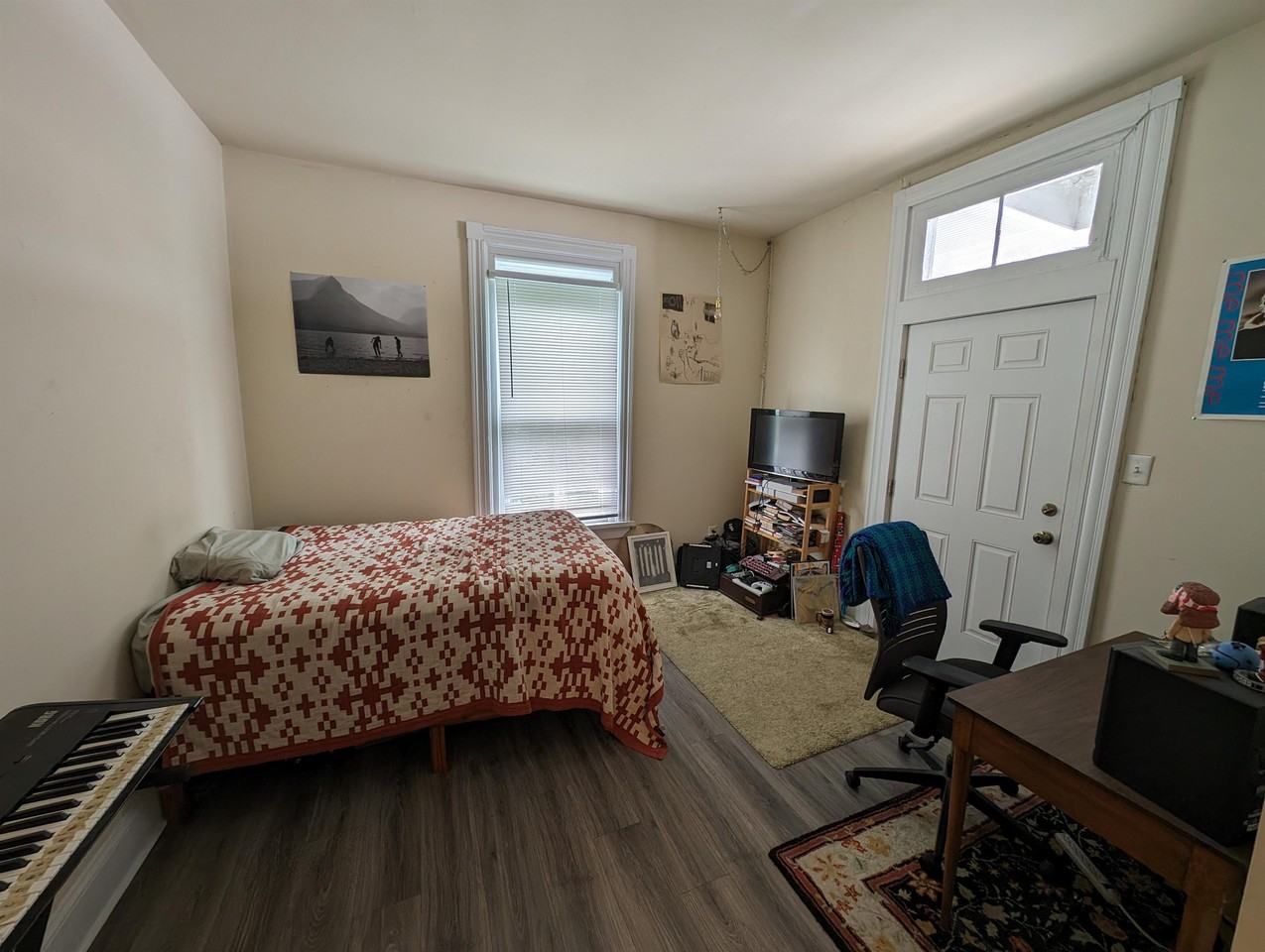 2115 E Marshall St - Photo 5 of 38