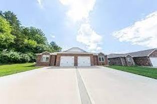 632 W Clark St #B - Photo 1 of 1