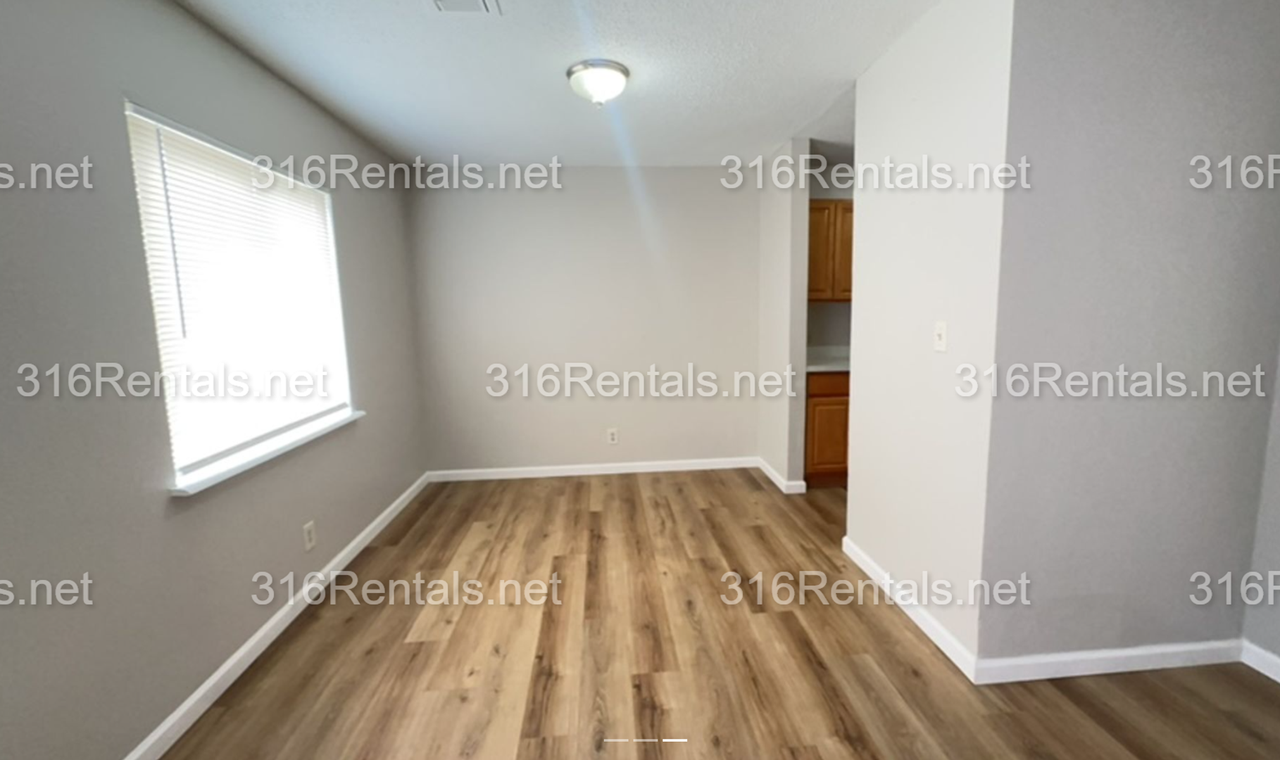 1530 E 17th St N - Photo 2 of 10